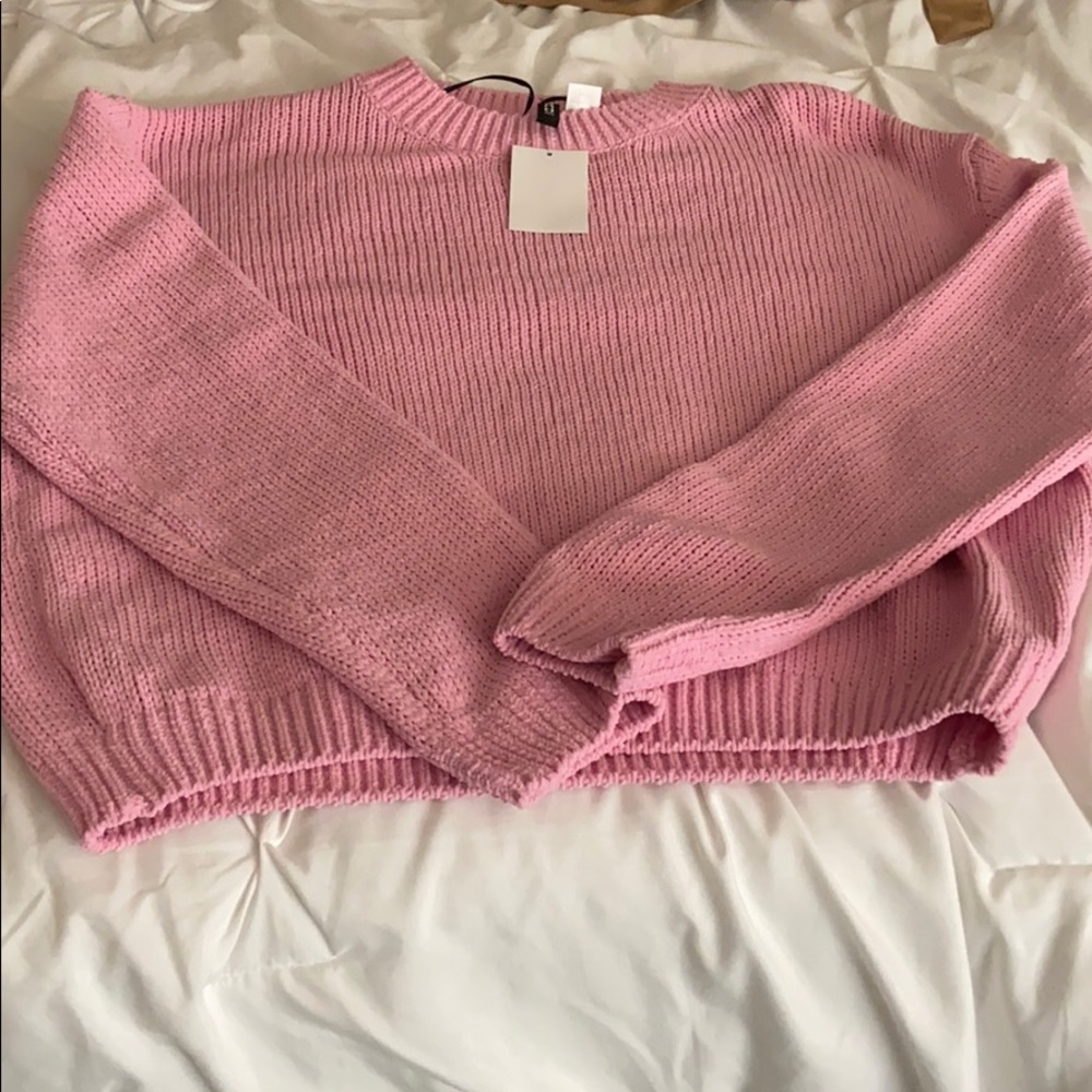 SWEATER